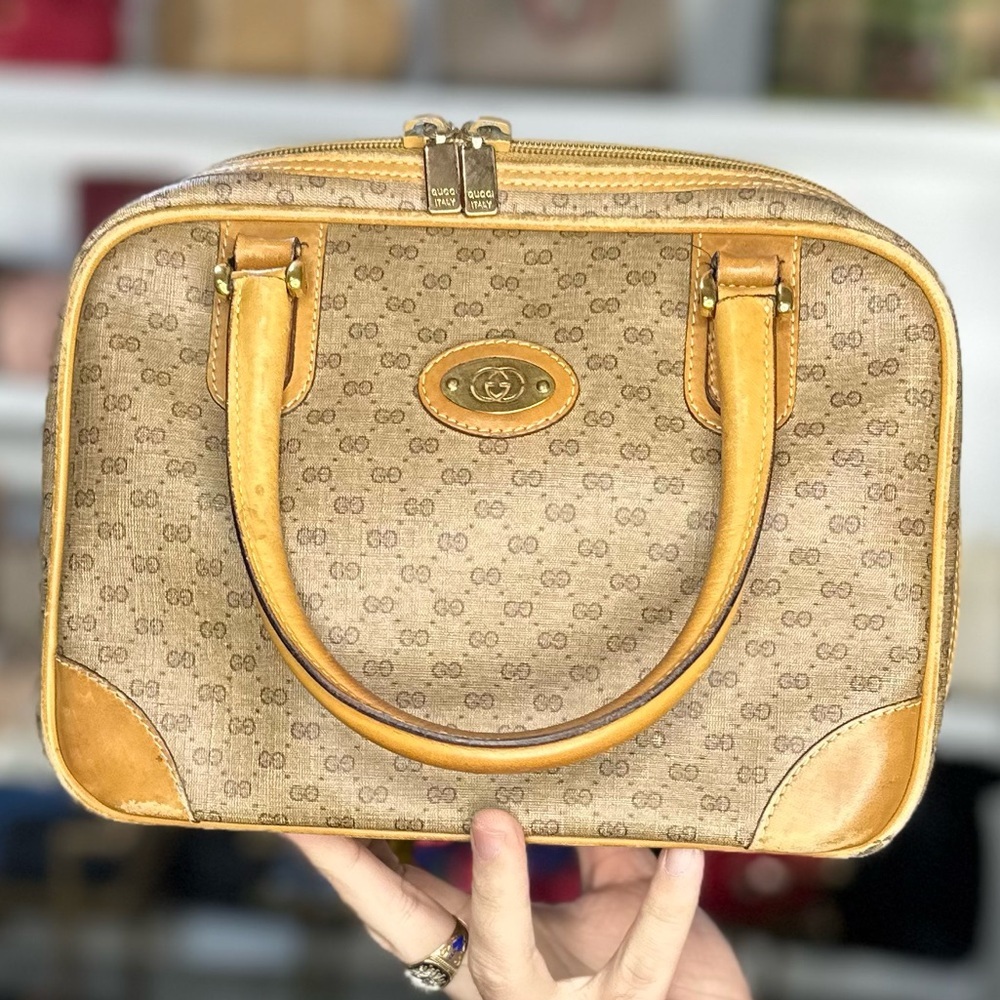 GUCCI MICRO GG HANDBAG